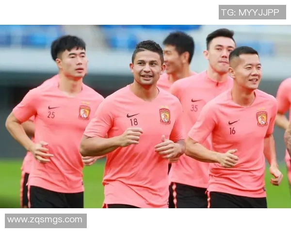 2018年8月1日恒大与泰达激战正酣精彩瞬间回顾与赛后分析