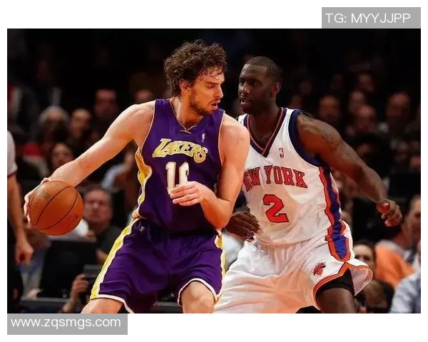 雷恩与兰斯激战回顾全场精彩瞬间与战术分析详解