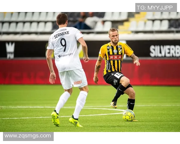 松兹瓦尔与索尔的精彩对决分析及赛季表现评估 松兹瓦尔与索尔的精彩对决分析及赛季表现评估