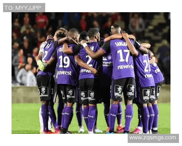 法甲激战亚眠迎战图卢兹双方争夺关键积分展现实力较量